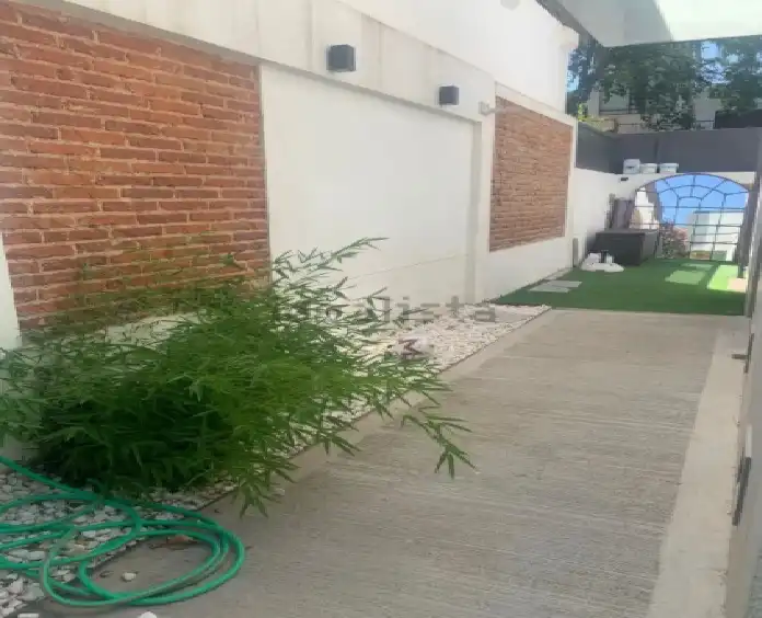 Terrassa de Casa o xalet de lloguer en Madrid amb Aire condicionat, Calefacció i Jardí privat