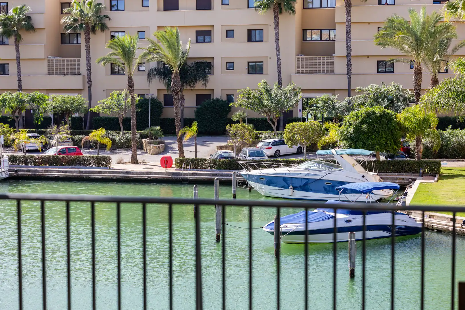 Apartment with pool for sale in Puerto de Sotogrande - La Marina, imagen 16