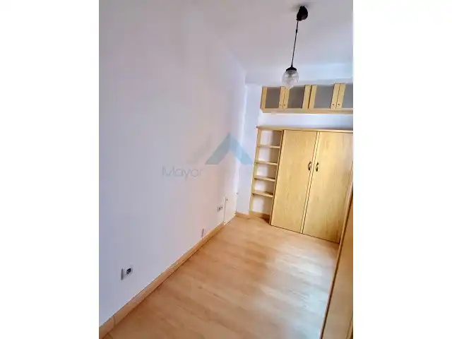 Habitación de Piso en venta en Alcalá de Henares con Aire acondicionado, Calefacción y Parquet