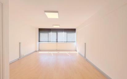 Office to rent in Granollers  with Air Conditioner, Heating and Internet