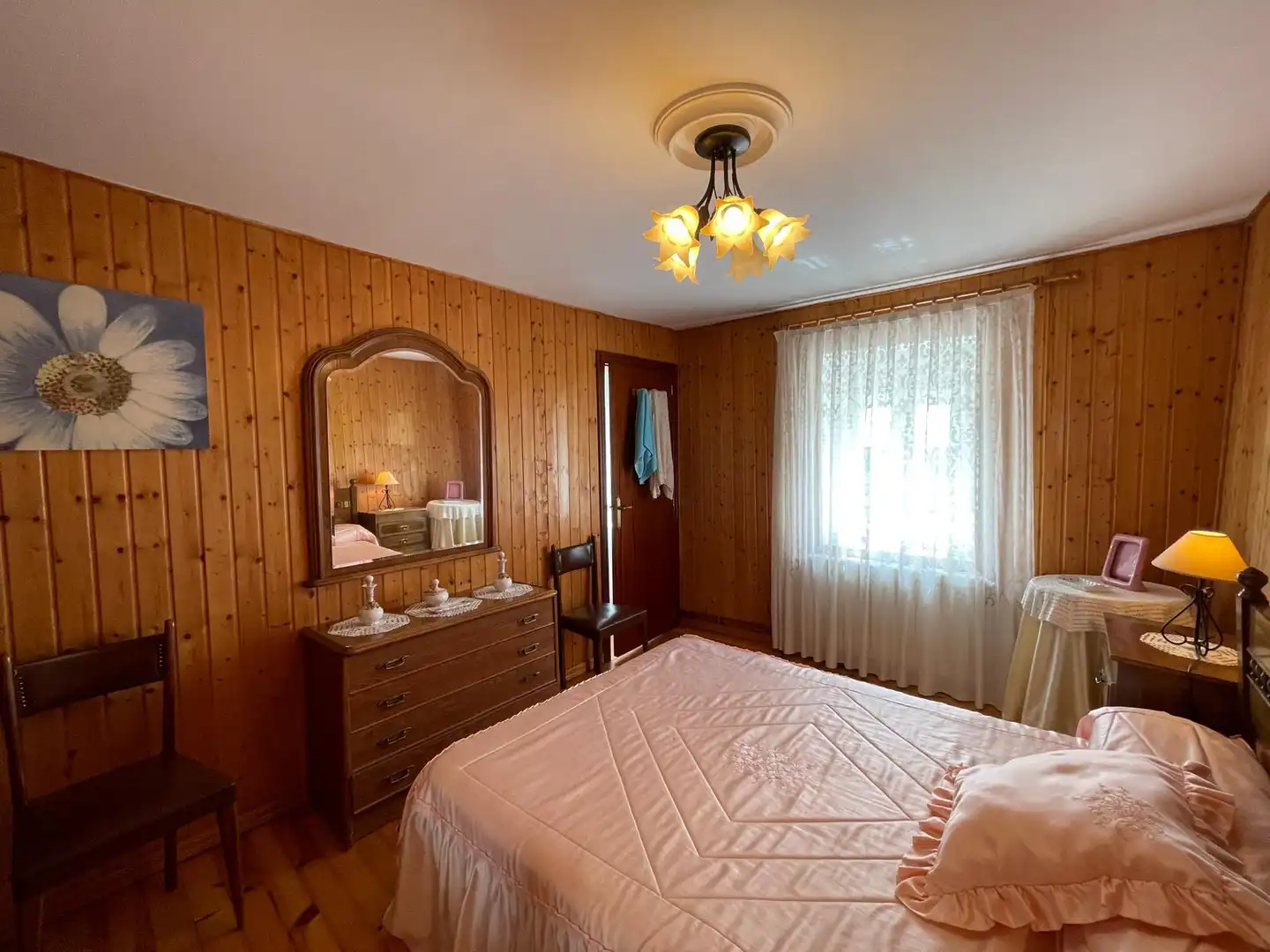Habitación de Finca rústica en venta en Melgar de Abajo con Calefacción, Trastero y Amueblado