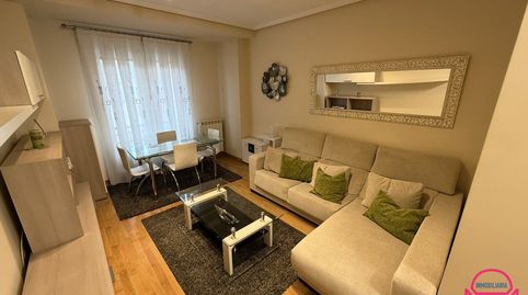 Foto 2 de Apartament de lloguer a Álvaro Lopez Núñez, Las Ventas, León Capital