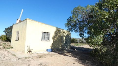FINCA RUSTICA CON ALMACEN