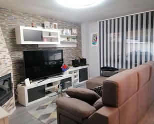 Living room of Single-family semi-detached for sale in La Lastrilla   with Air Conditioner, Heating and Swimming Pool