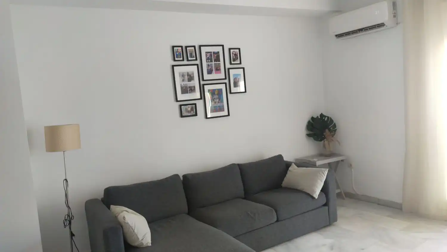 Sala d'estar de Pis en venda en Alcalá de Guadaira amb Aire condicionat i Calefacció