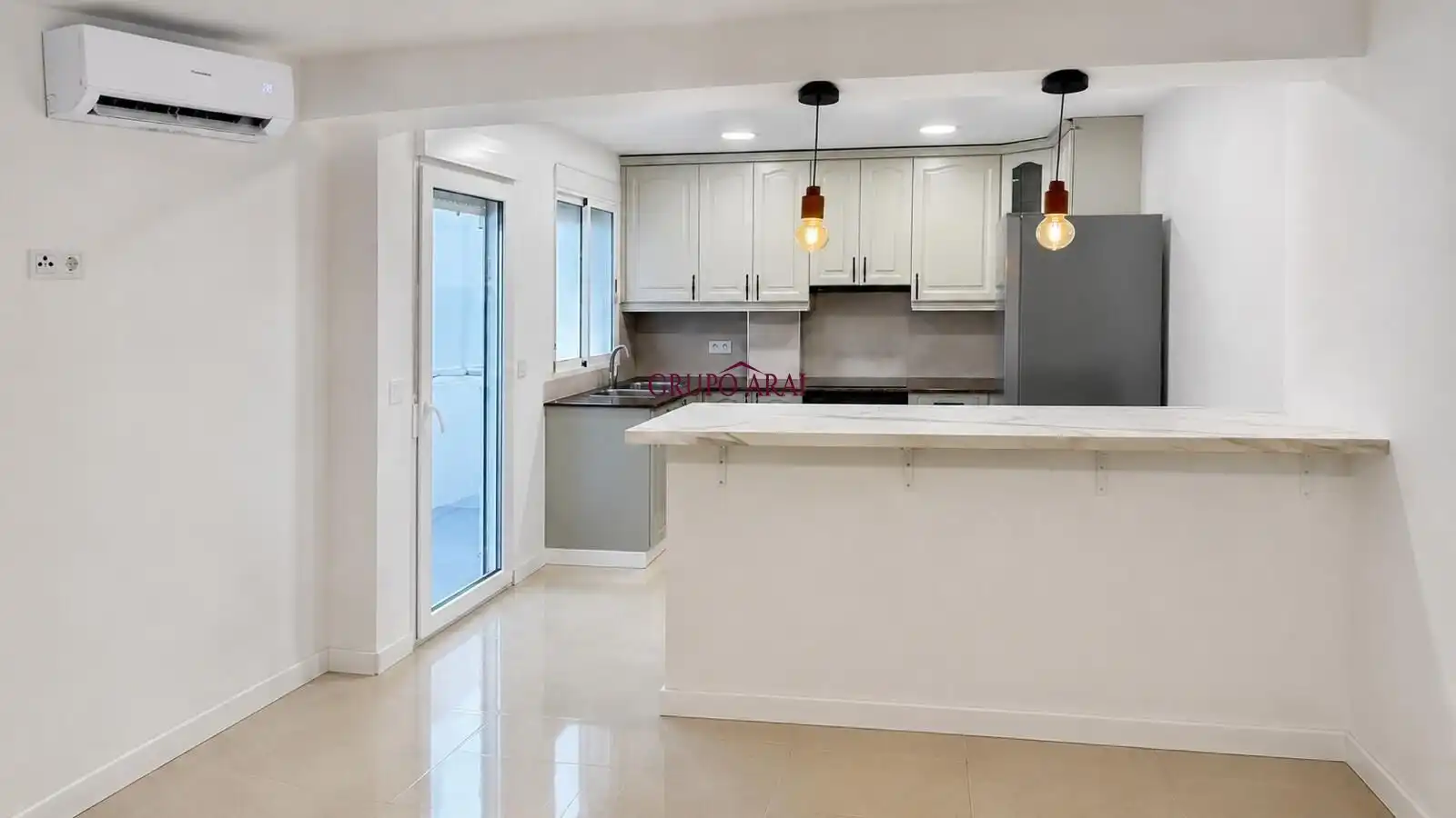 Cocina de Piso en venta en Alicante / Alacant