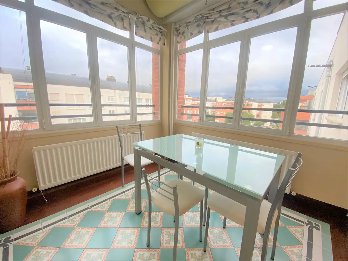 Comedor de Piso de alquiler en Vitoria - Gasteiz