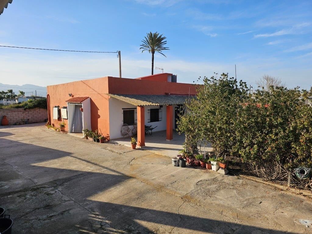 Exterior view of Country house for sale in Cullera  with Terrace, Storage room and Swimming Pool
