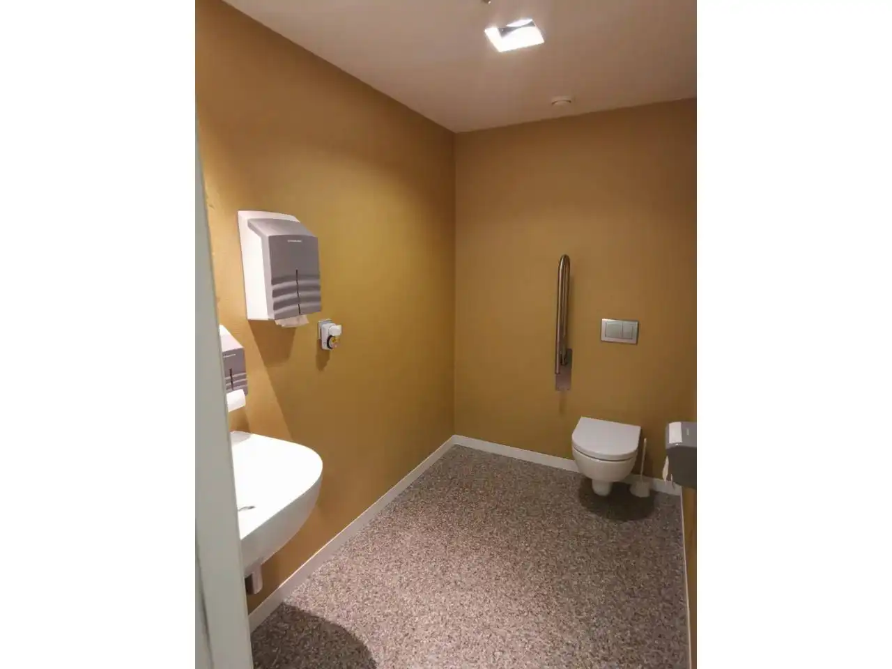 Baño de Oficina en venta en Valencia con Aire acondicionado y Calefacción