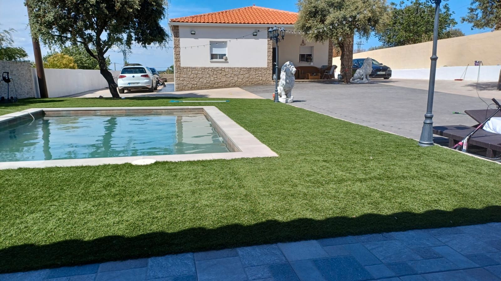 Swimming pool of House or chalet for sale in Cáceres Capital  with Air Conditioner, Heating and Private garden