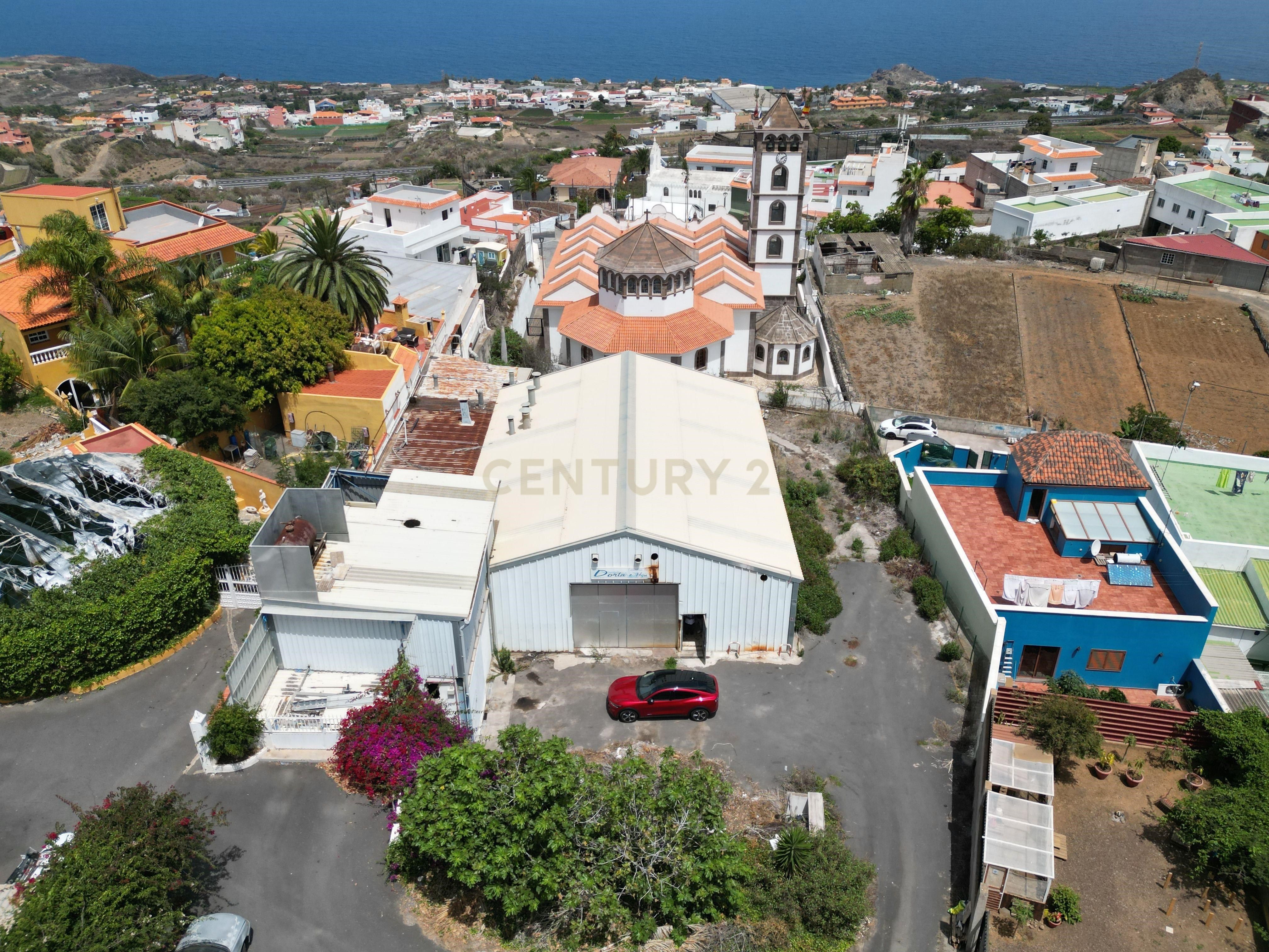 Exterior view of Industrial buildings for sale in Icod de los Vinos