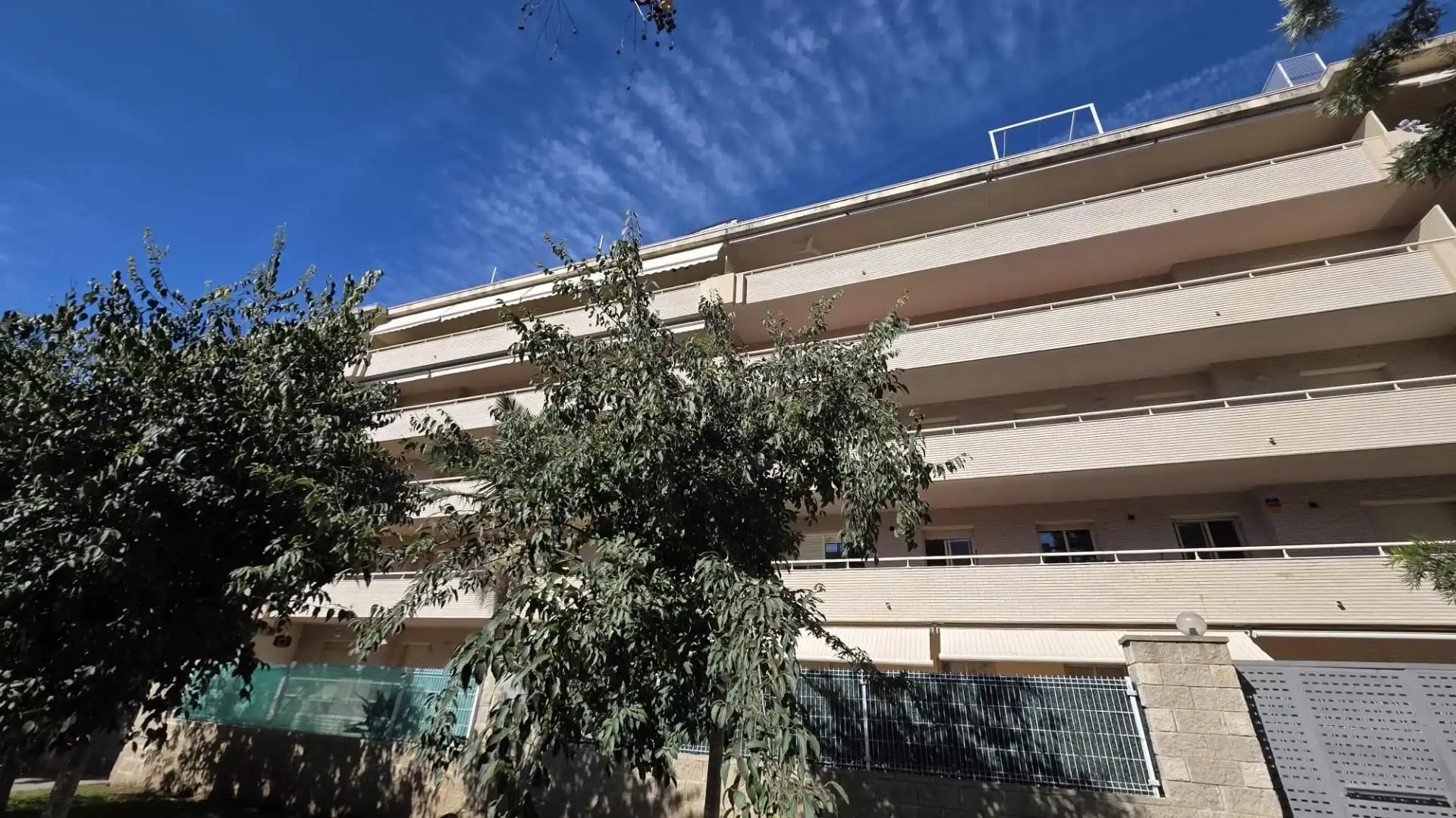 Vista exterior de Pis en venda en Salou amb Calefacció, Terrassa i Traster