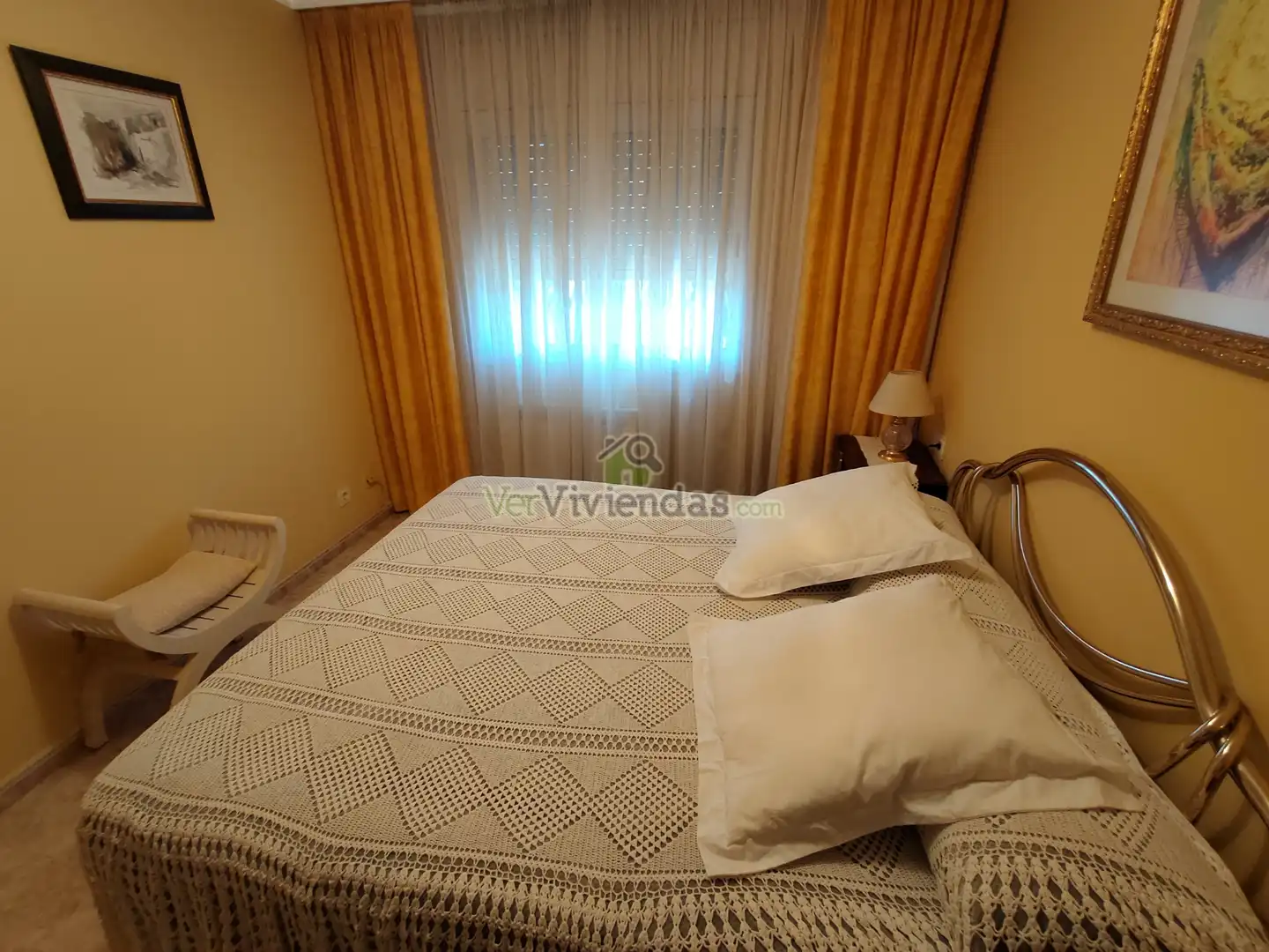 Habitación de Casa adosada en venta en Vallirana con Calefacción, Jardín privado y Terraza