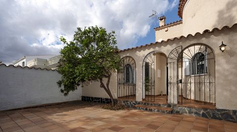 Amplia villa al canal con magníficas vistas al puerto, imatge 4