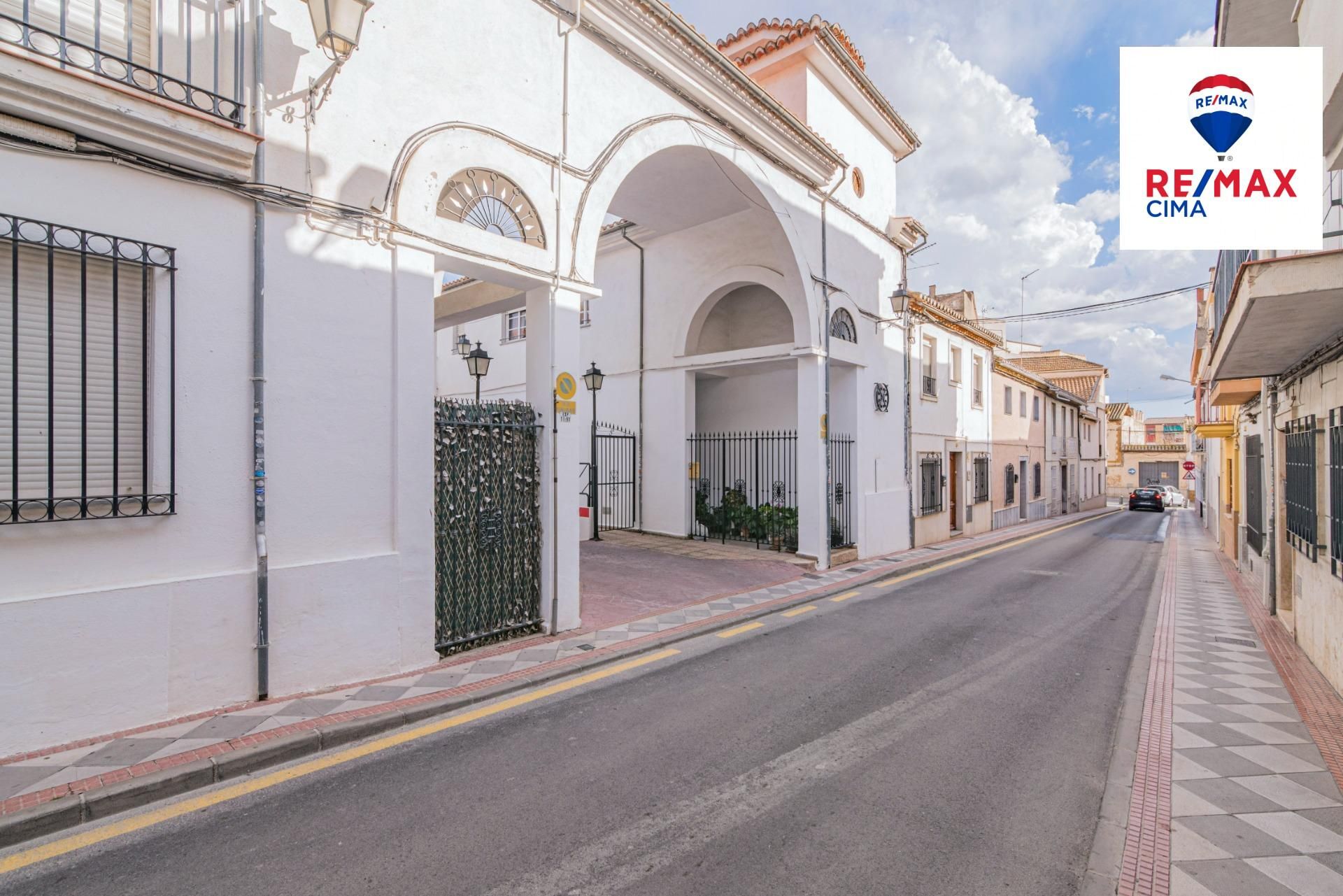 Exterior view of Single-family semi-detached for sale in Atarfe  with Heating and Balcony