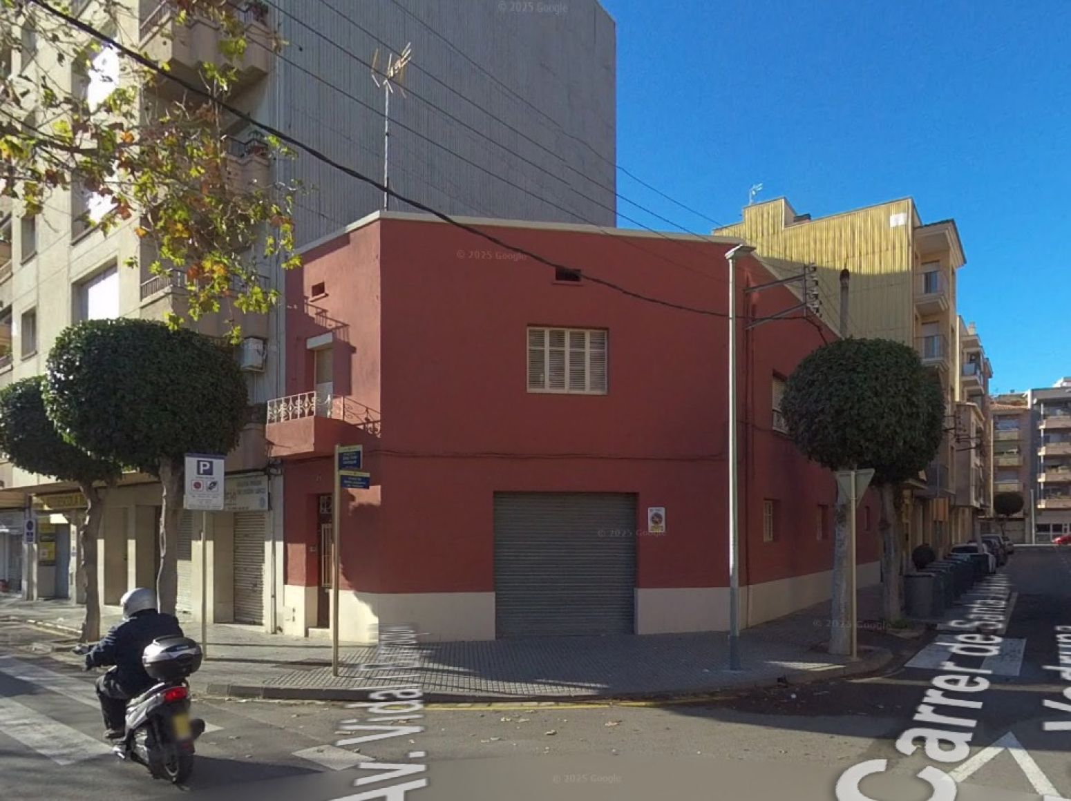 Vista exterior de Casa o xalet en venda en Cambrils amb Traster