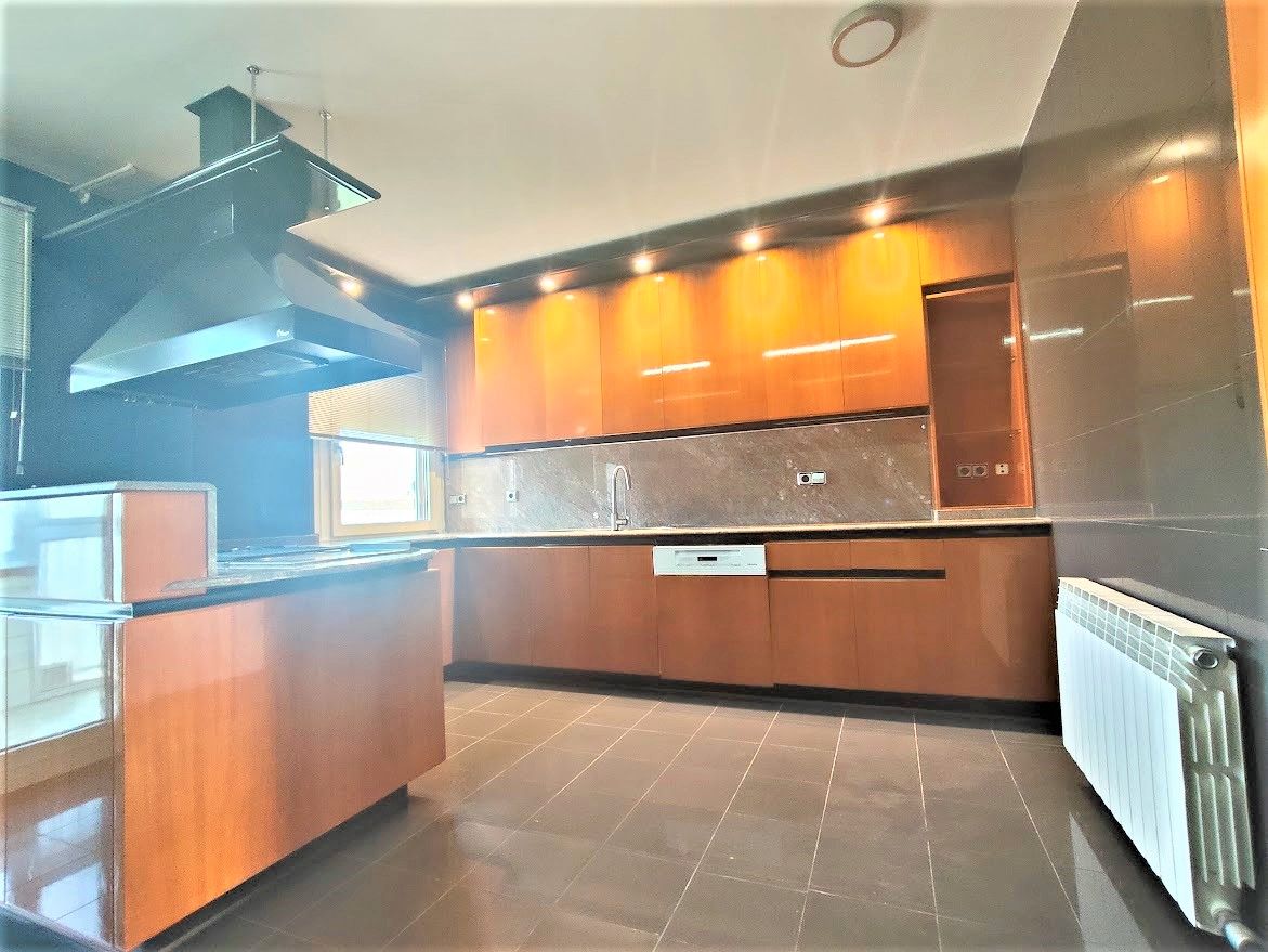 Dúplex en venda a Instituts - Universitat