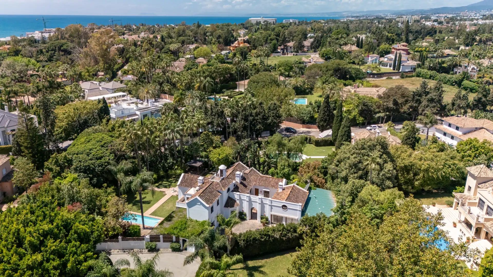 Außenansicht von Haus oder Chalet zur Miete in Marbella mit Klimaanlage, Privatgarten und Terrasse