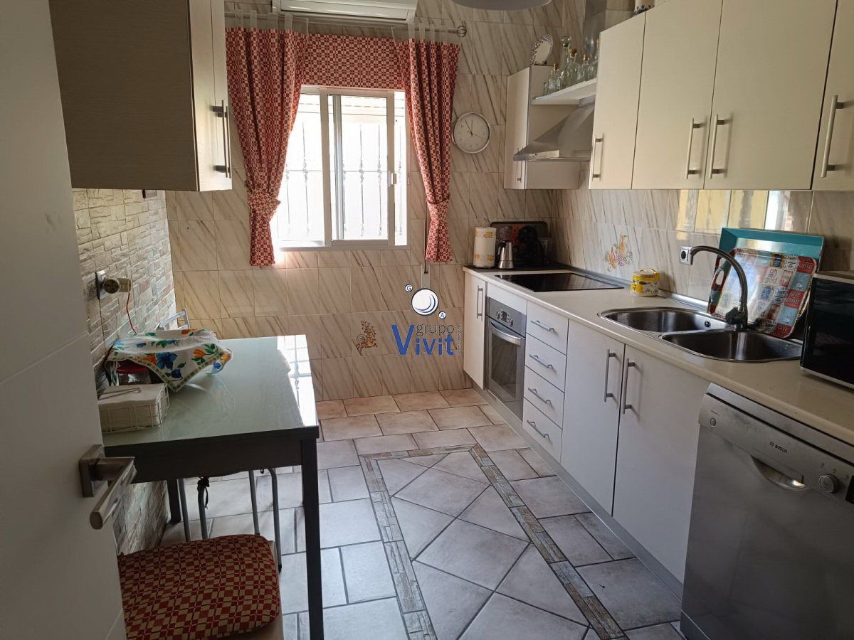 Kitchen of House or chalet for sale in Alcalá de Guadaira  with Air Conditioner and Storage room