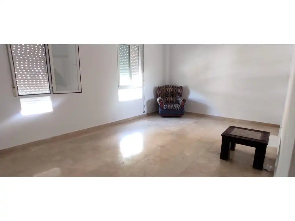 Sala d'estar de Casa adosada en venda en Gójar