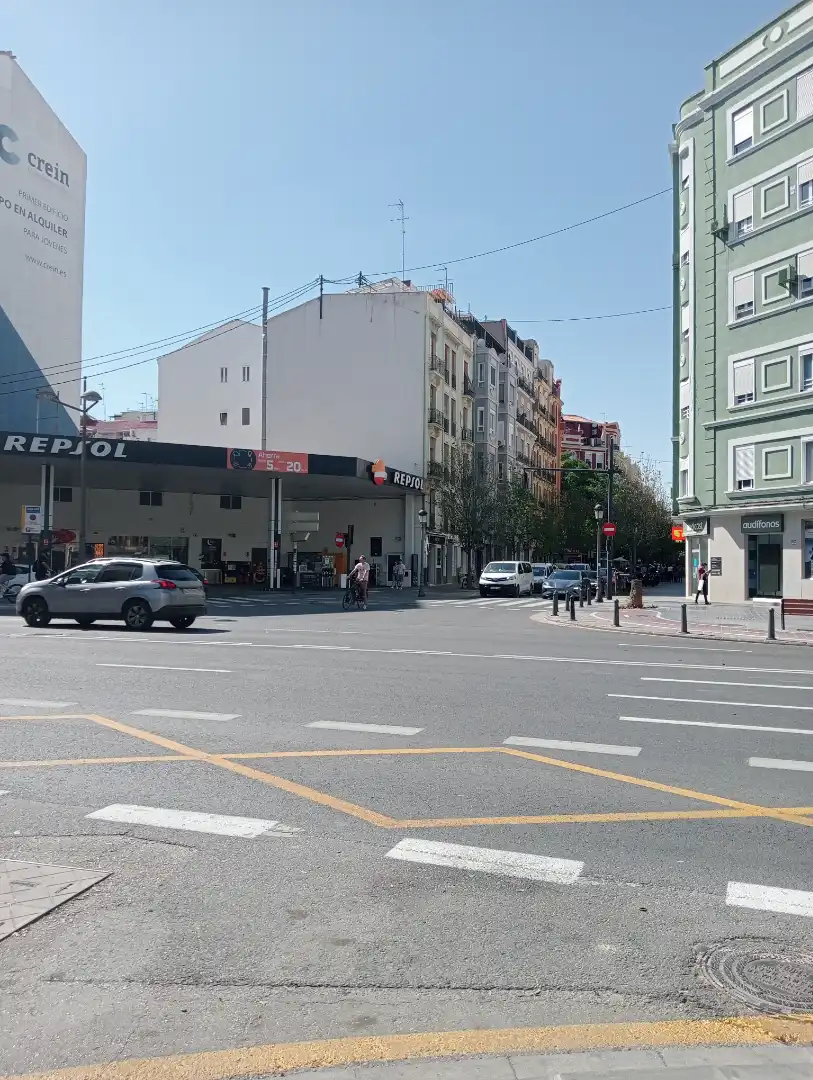 Vista exterior de Piso en venta en Valencia con Parquet, Amueblado y Horno