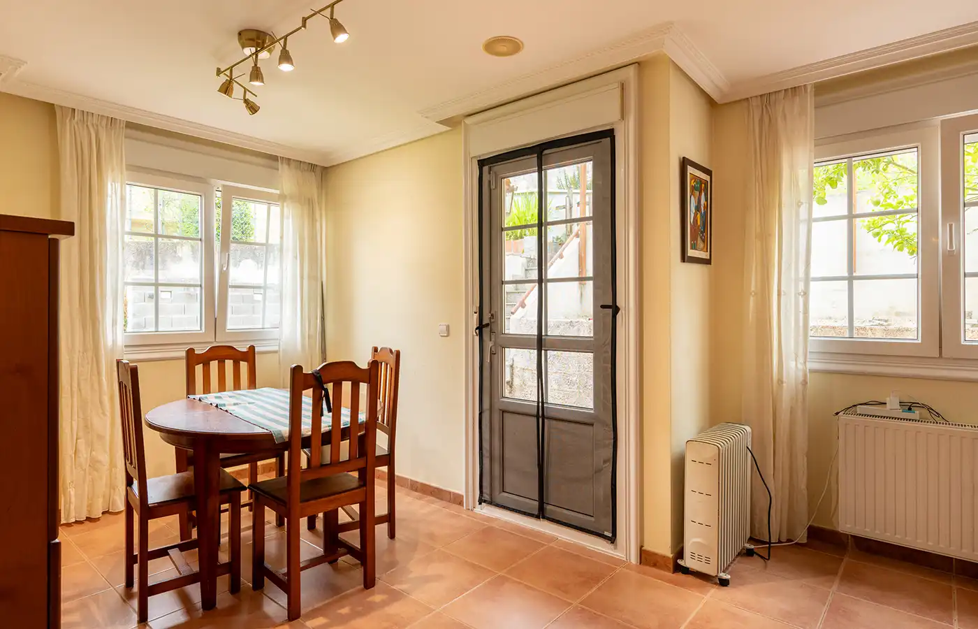 Casa o chalet en venta en Oleiros con Calefacción, Jardín privado y Parquet