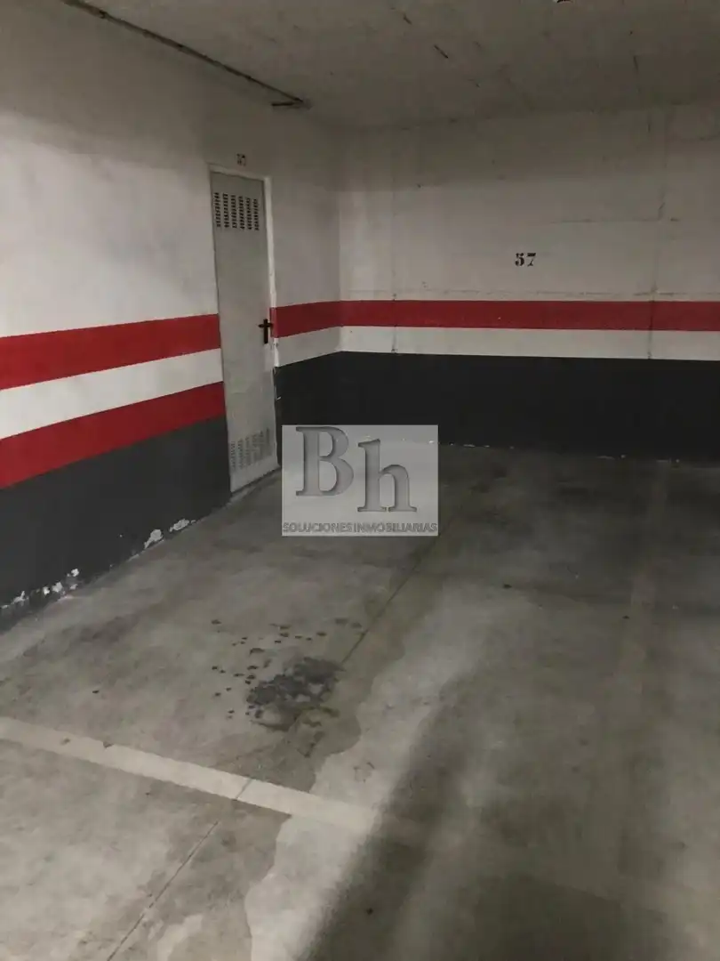 Parking of Garage for rent in Málaga