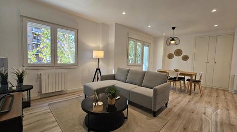 Foto 3 de Piso de alquiler en De Santa María de la Cabeza, 51, Palos de Moguer, Madrid