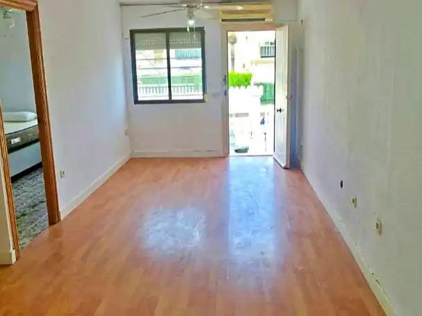 Adosado con jardín en venta en Avenida America 14, imagen 2