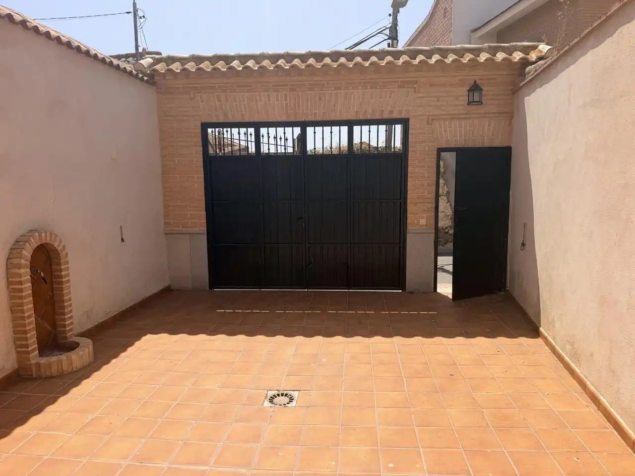 Casa o xalet en venda en Menasalbas amb Calefacció, Jardí privat i Traster