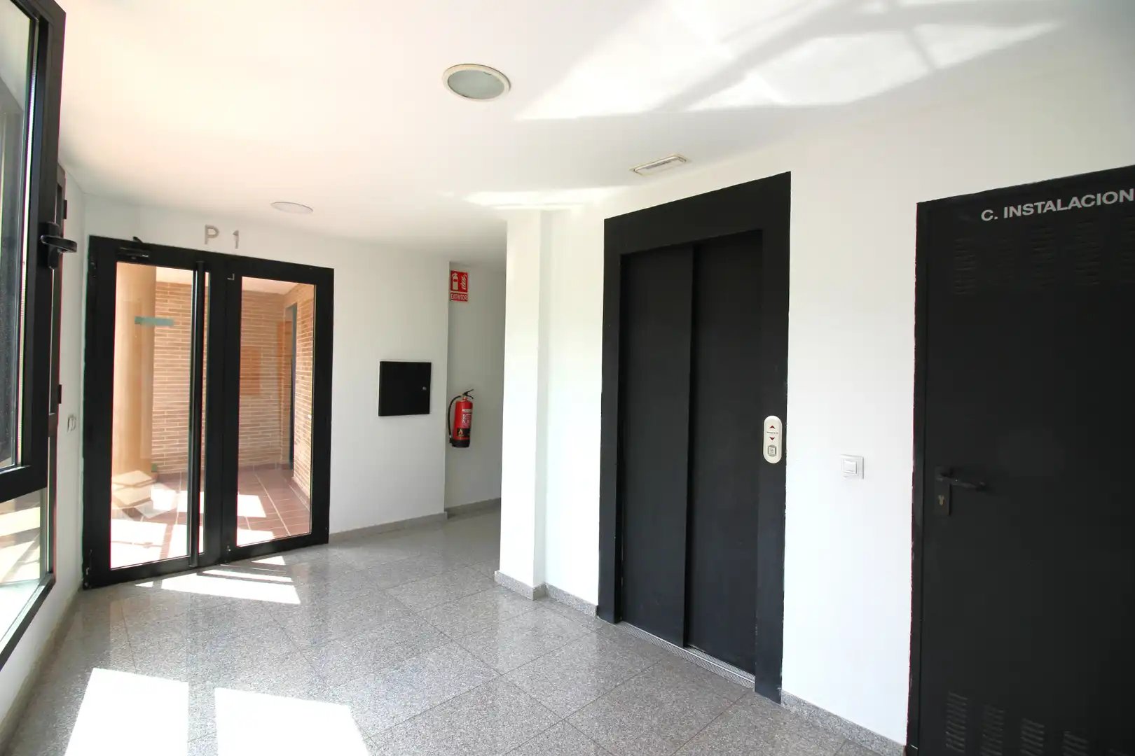 Dúplex amb ascensor en venda a Calle Hospital, imagen 24