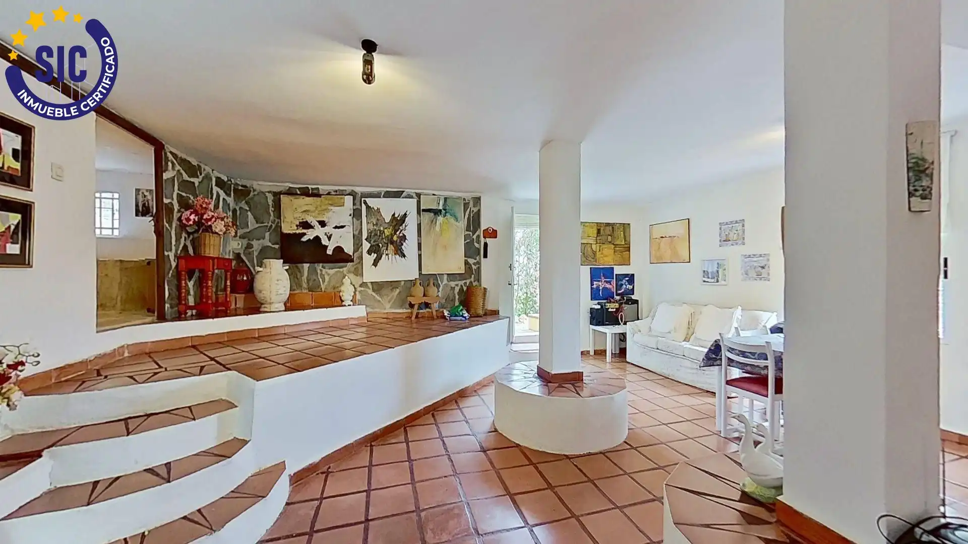 Sala d'estar de Casa o xalet en venda en Chiva amb Jardí privat, Terrassa i Traster