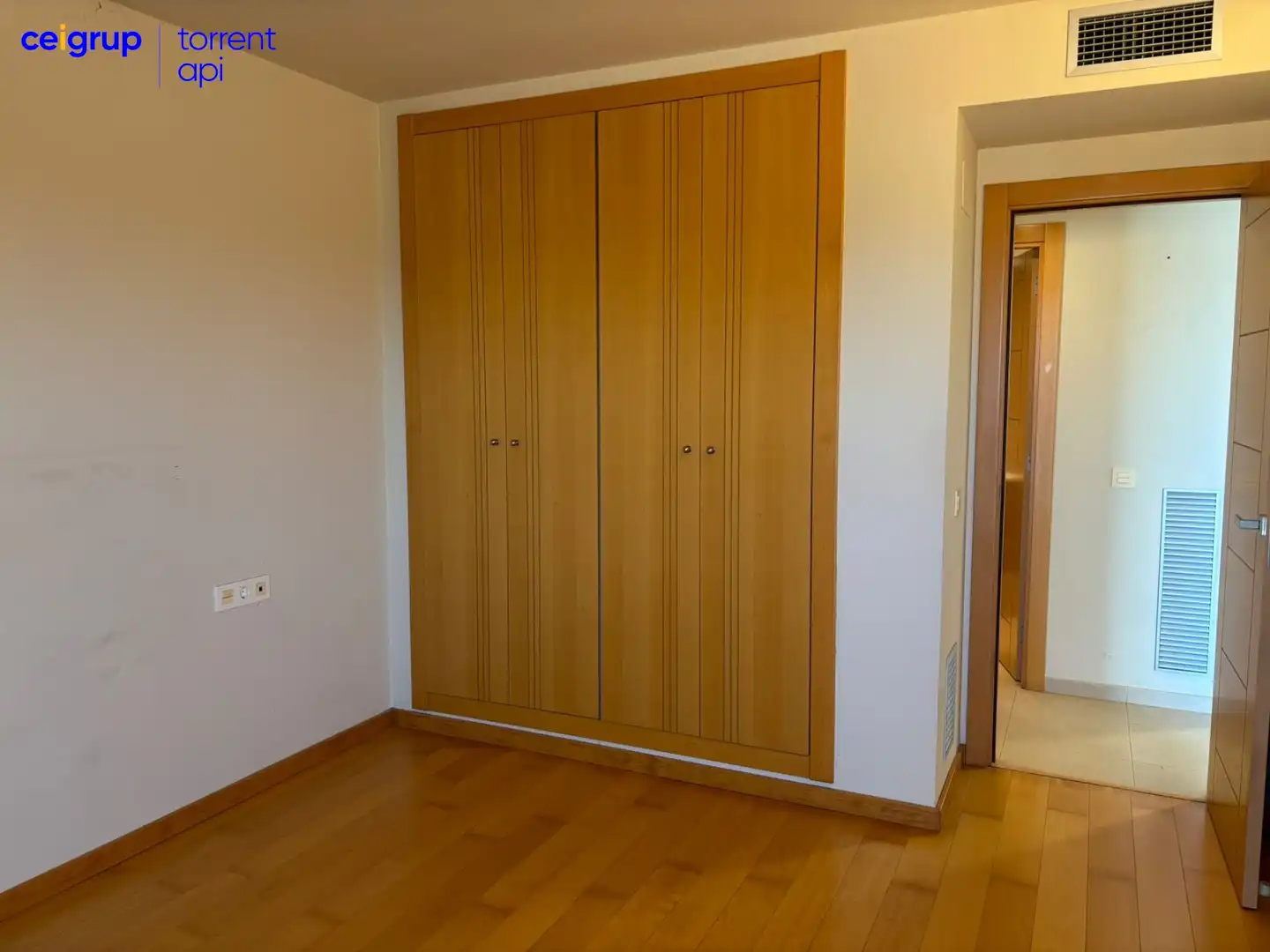 Habitación de Dúplex en venta en Torroella de Montgrí con Aire acondicionado, Terraza y Piscina