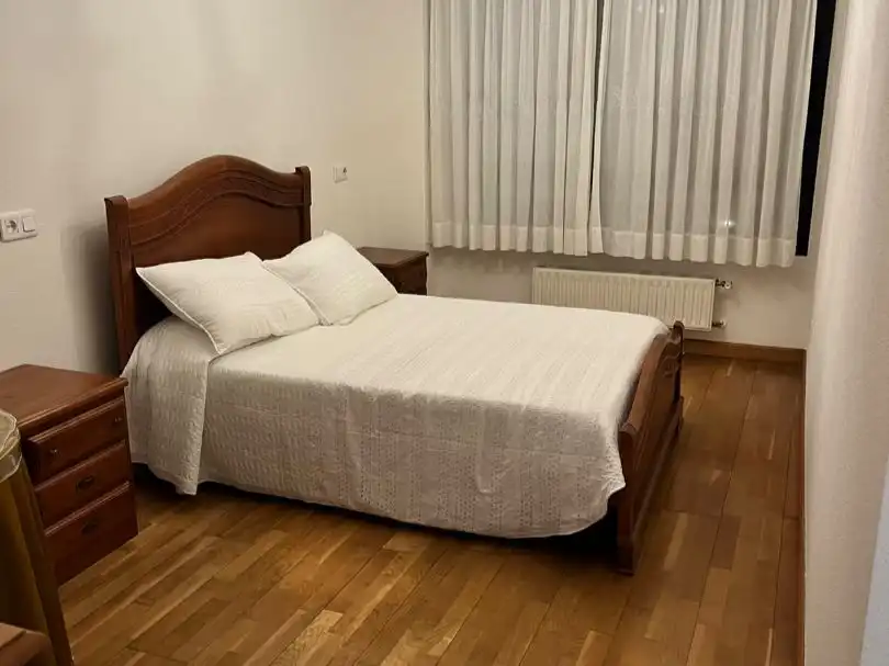 Habitación de Piso de alquiler en Milán - Pumarín - Teatinos