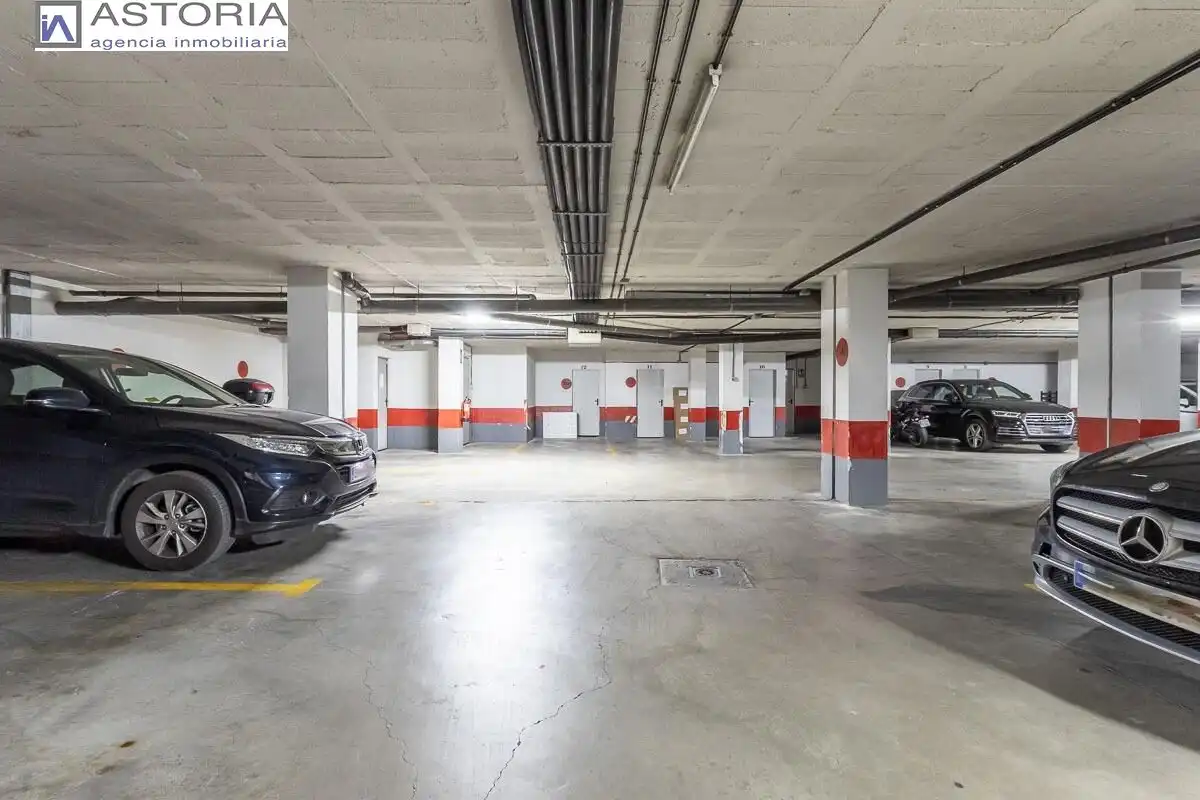 Parking à vendre à Avenida Avenida Fernando de los Ríos, imagen 5