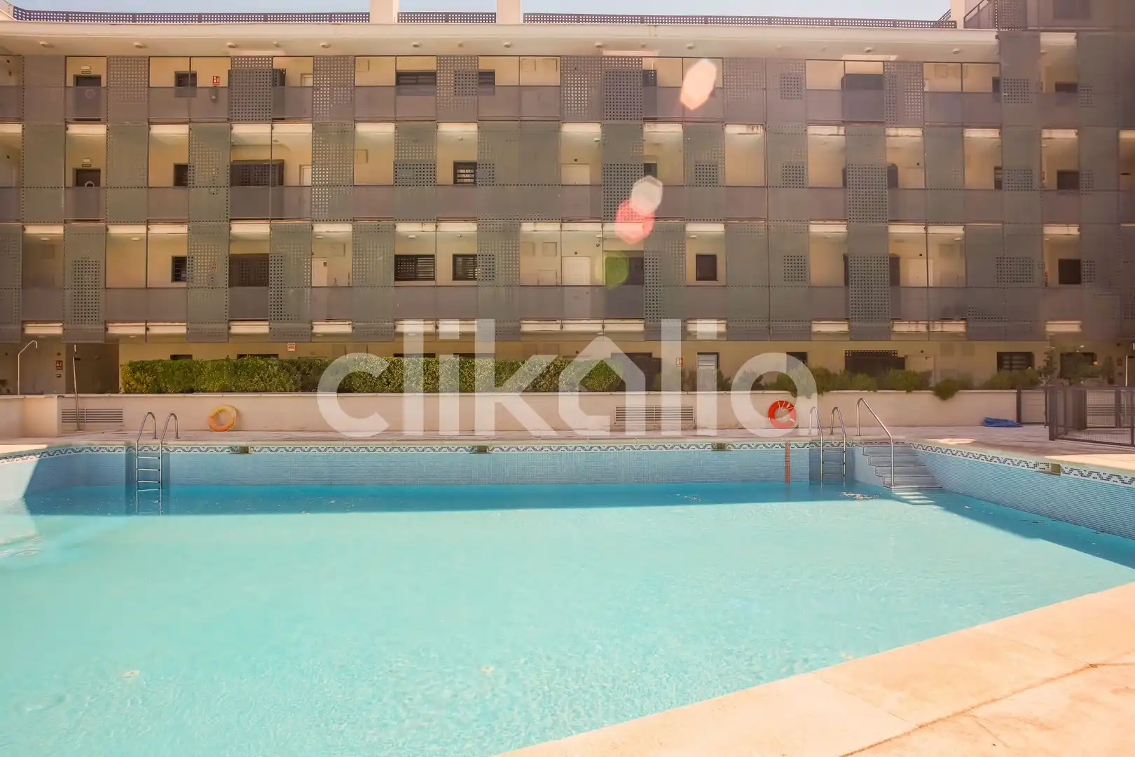 Piscina de Piso en venta en Torrejón de Ardoz con Calefacción, Terraza y Trastero