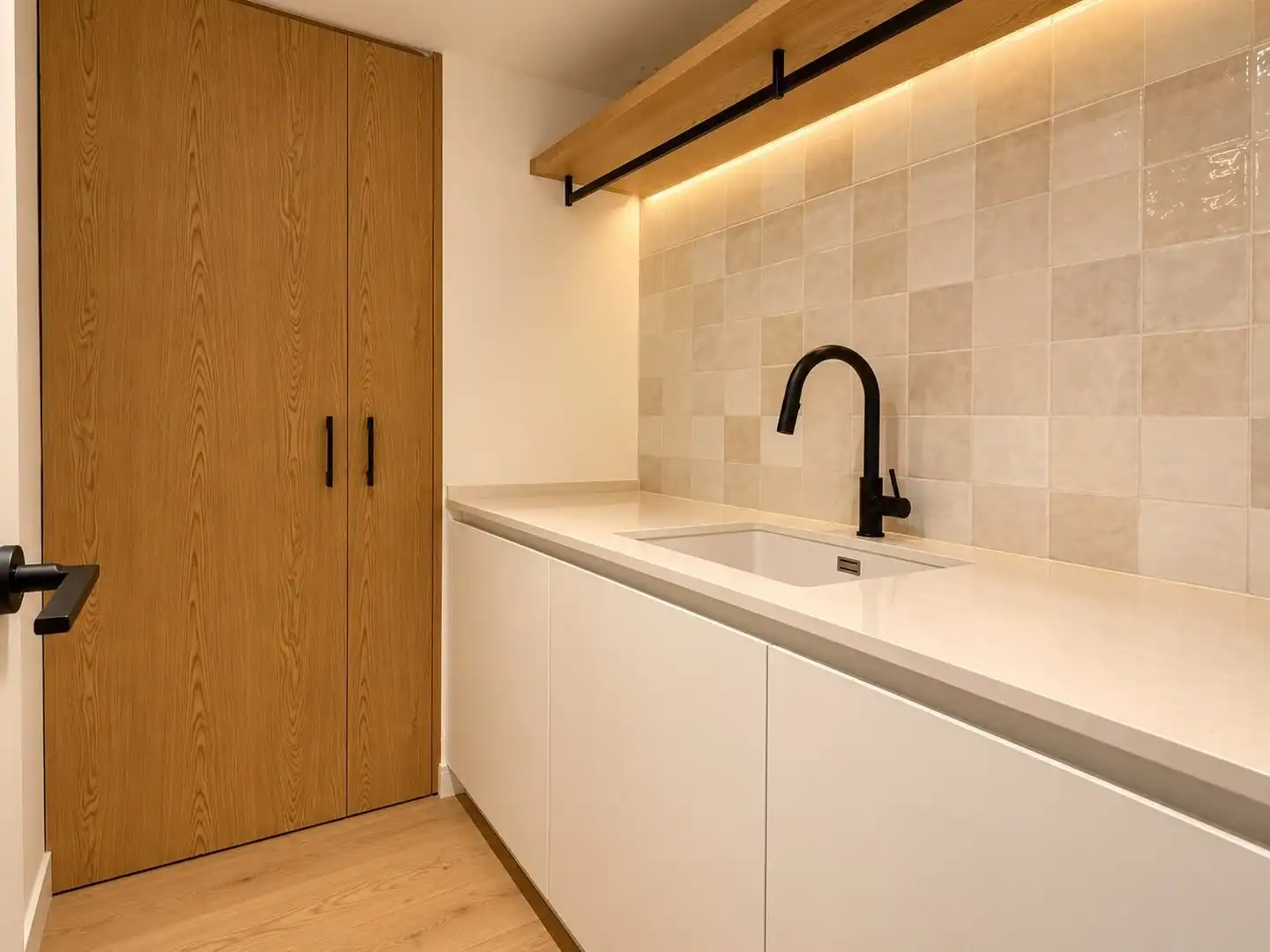 Kitchen of Flat for sale in Barrio de Salamanca