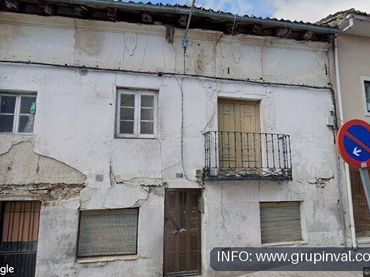 Piso en venta en CALLE COGECES 25