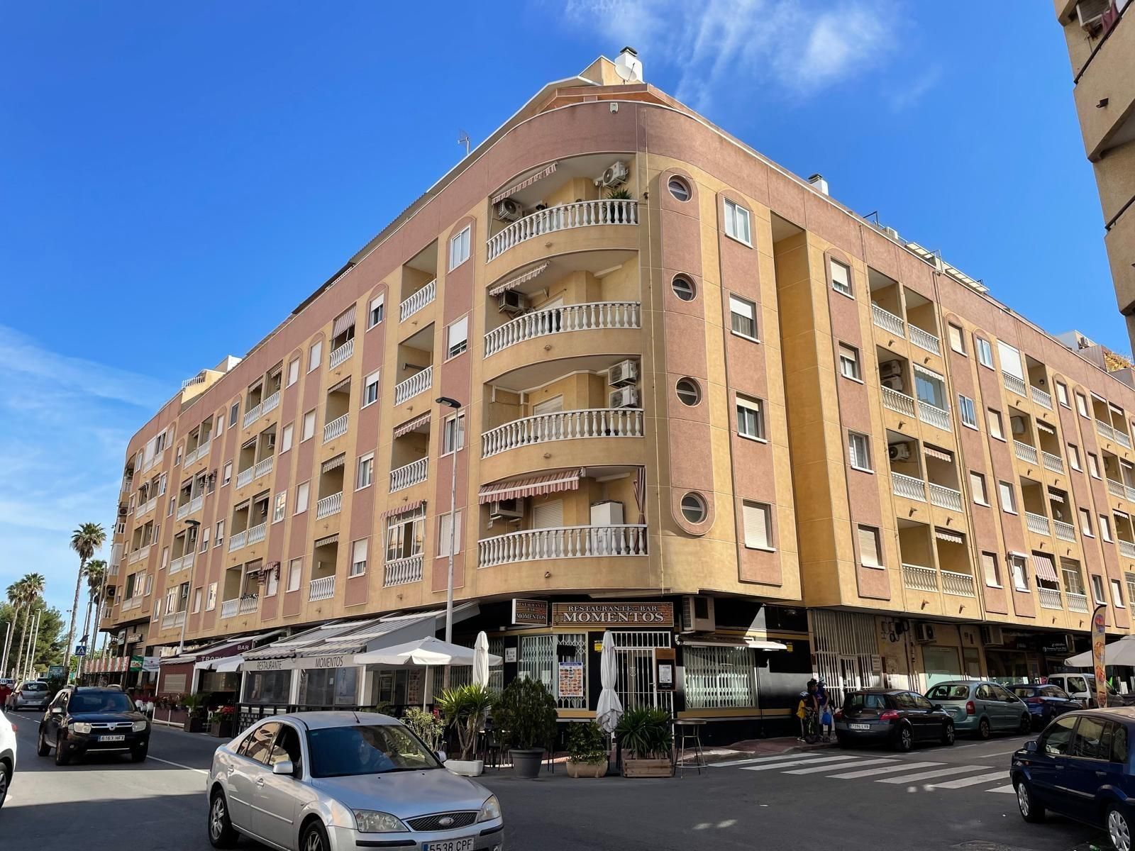 Exterior view of Apartment to rent in Torrevieja  with Heating, Terrace and Community pool