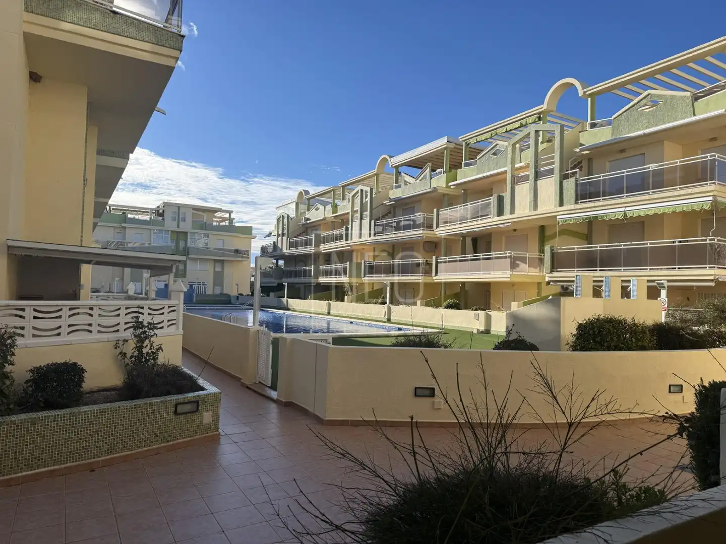 Vista exterior de Planta baja en venta en Xeraco con Jardín privado, Terraza y Trastero
