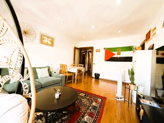 Sala de estar de Piso en venta en Montgat con Calefacción, Parquet y Horno