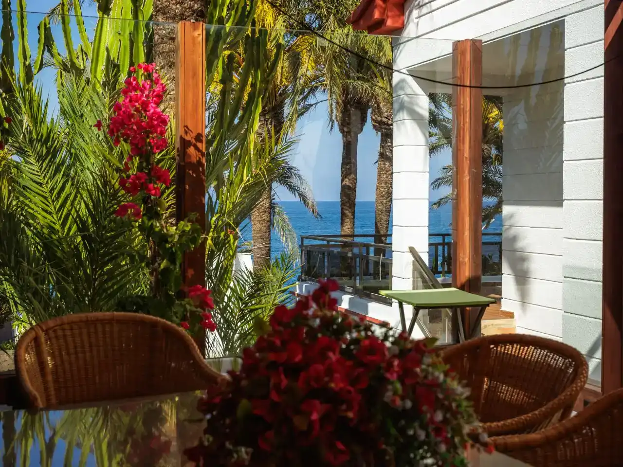 Flat for rent in Dénia  with Air Conditioner, Private garden and Parquet flooring