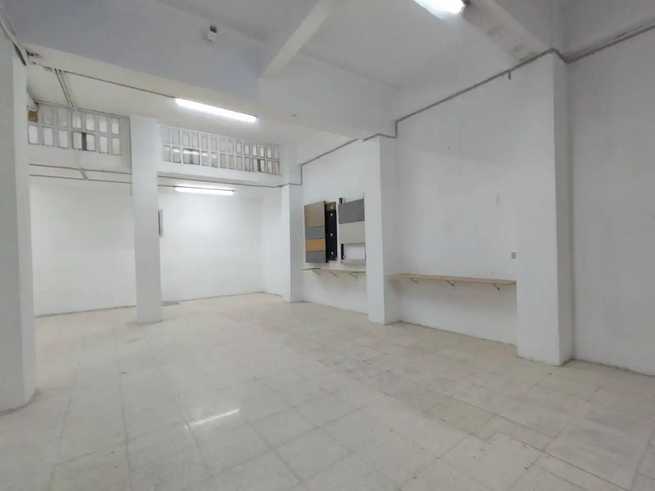 Local comercial en venda a Calle Artasamina, imagen 9