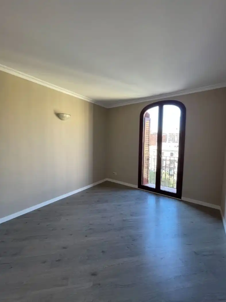 Gebäude zum Verkauf in Carrer de Provença, La Nova Esquerra de l'Eixample