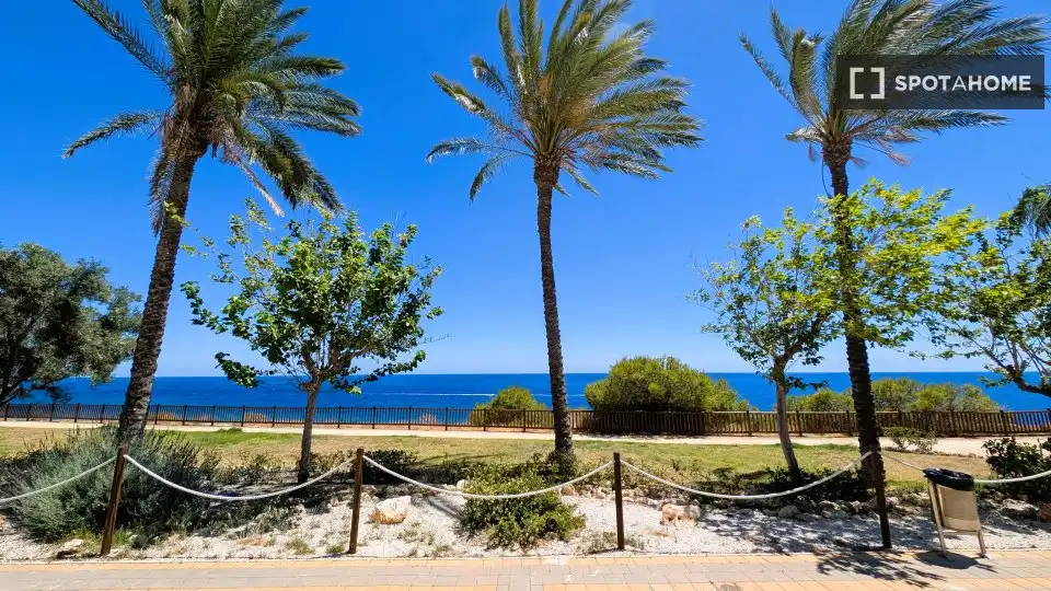 Habitación en Platja de Torres