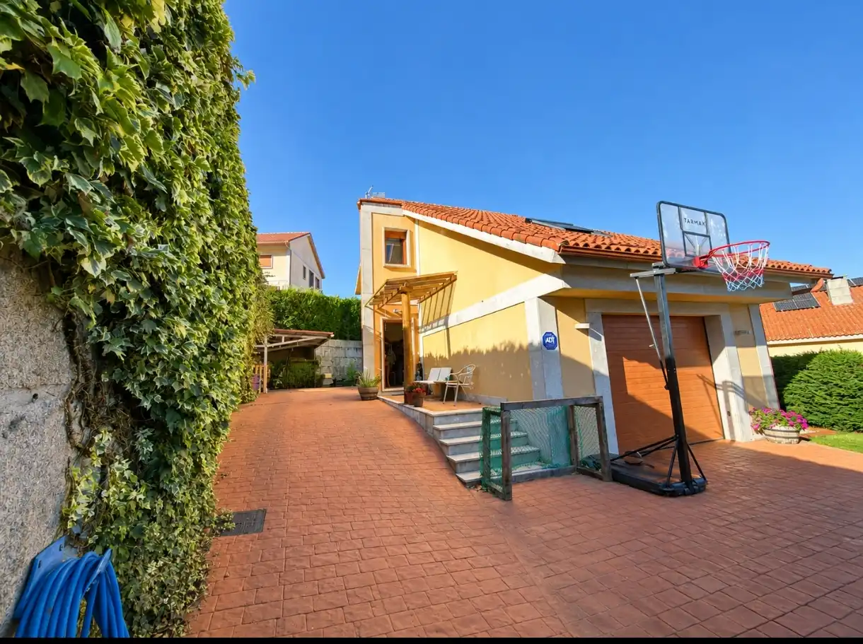 Maison avec jardin à vendre à Lugar Outeiro 22, imagen 2