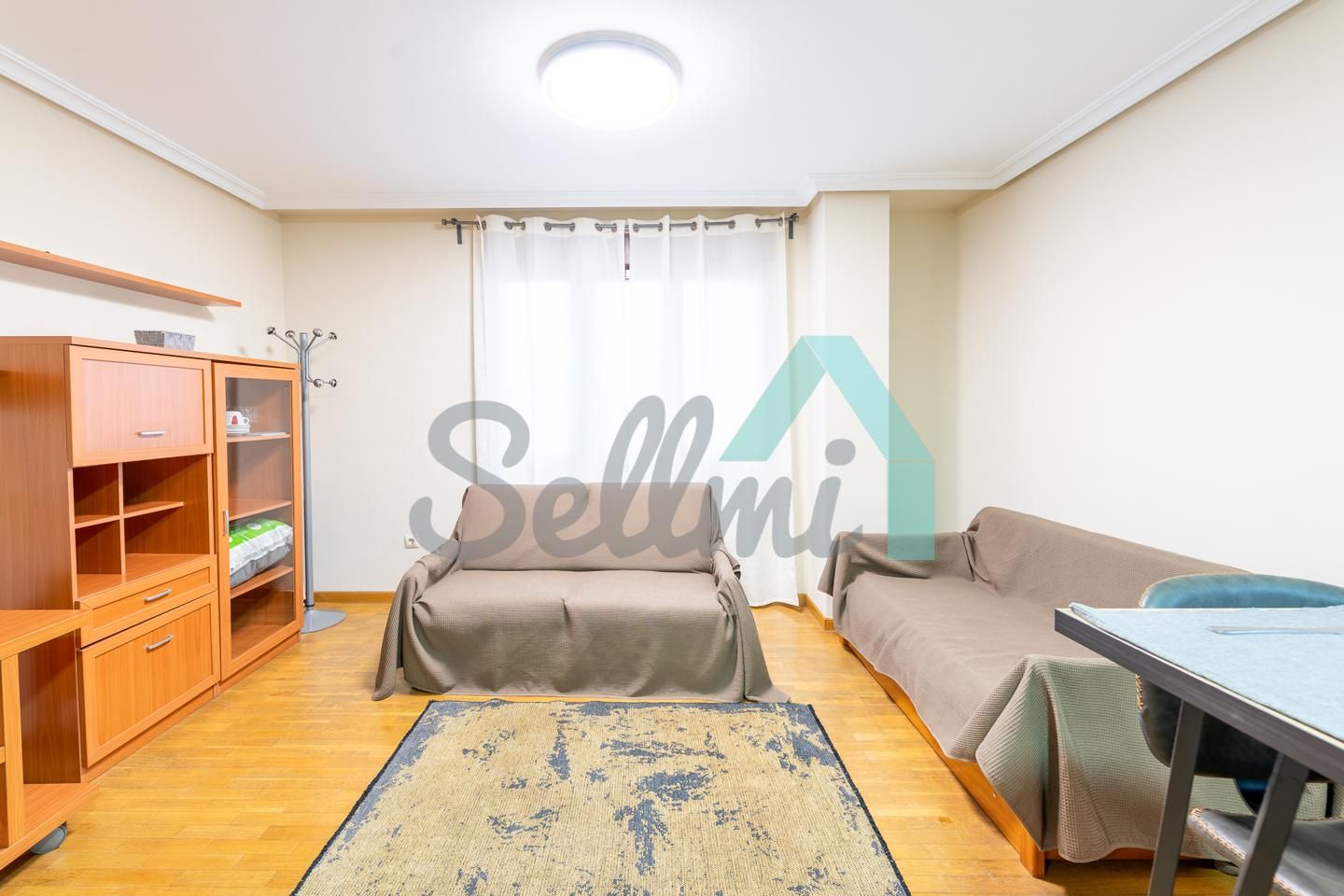 Bedroom of Flat to rent in Oviedo   with Heating, Parquet flooring and Furnished