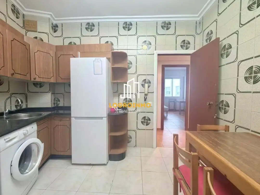 Kitchen of Flat for sale in  Logroño  with Heating and Furnished