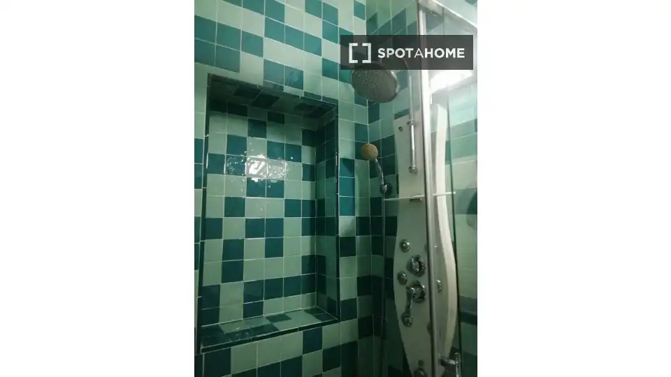 Habitació a Sevilla, Sevilla