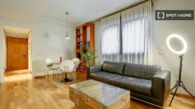 Piso en Alquiler en Vallehermoso